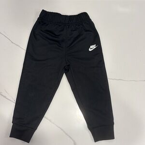 Nike Jogger Track Pants 18m